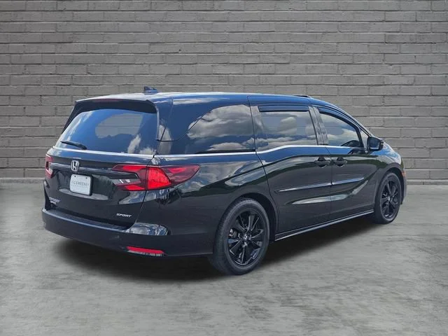 Used 2023  Honda Sport image 5