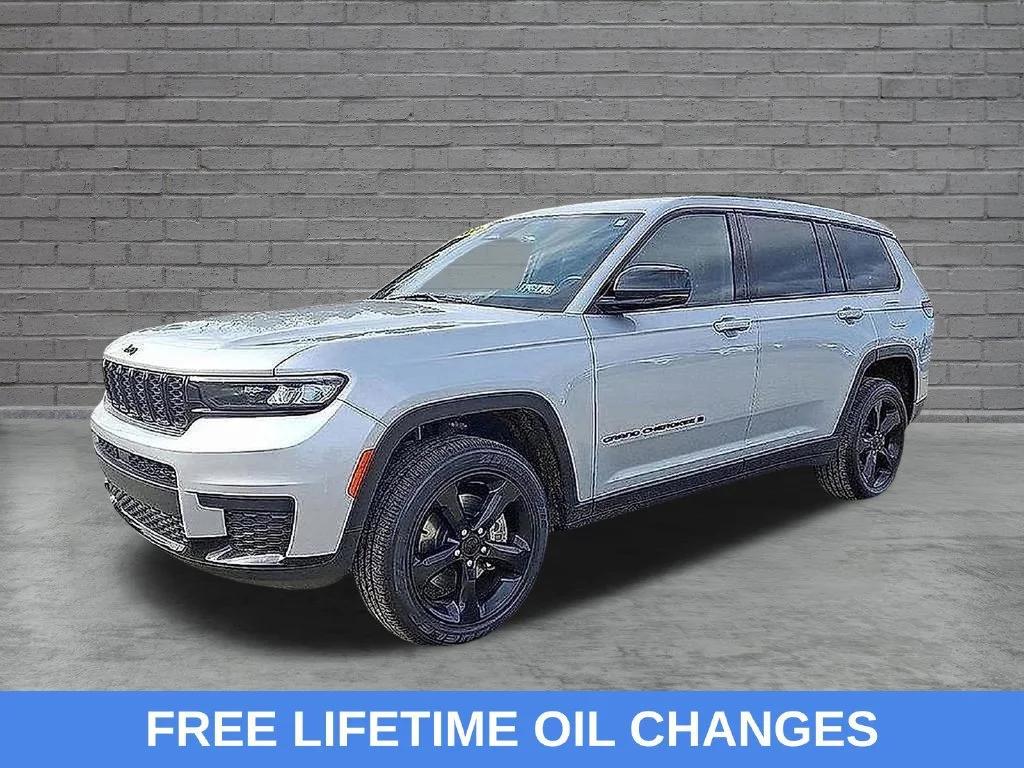 Used 2021 Silver Zynith Jeep Altitude image 8