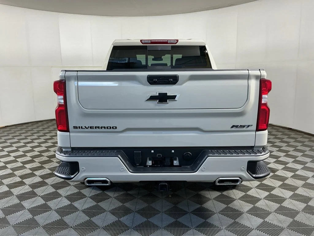 New 2026 White Sands Chevrolet RST image 8