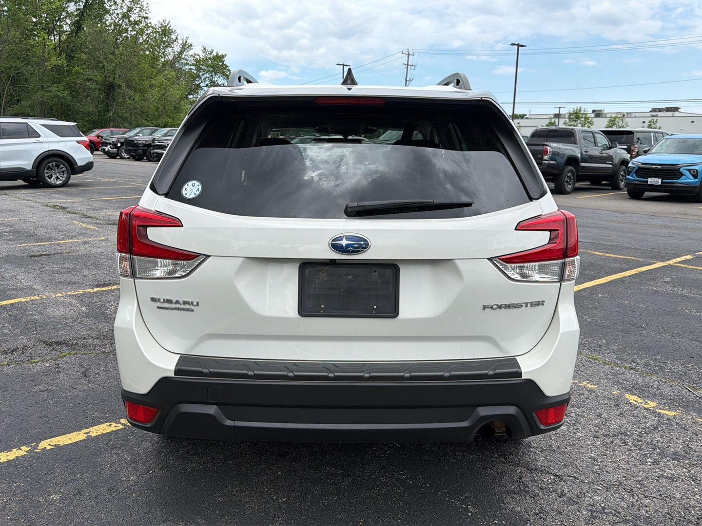 Used 2024  Subaru Premium image 10