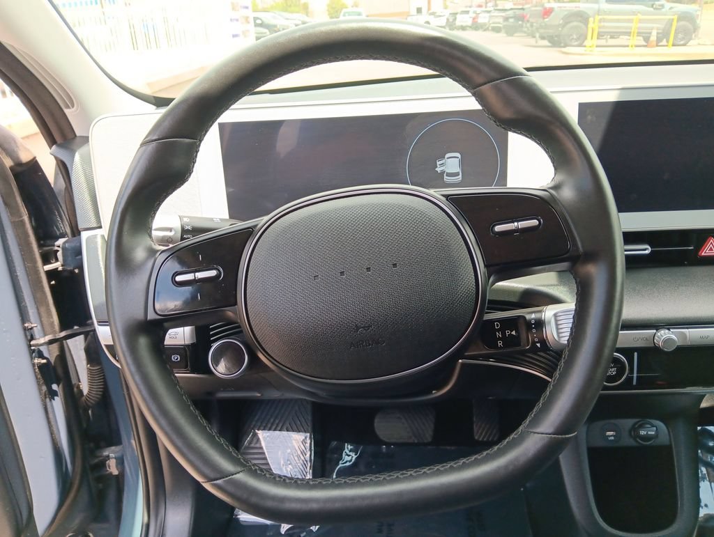 Used 2024 Digital Teal Hyundai SEL image 14