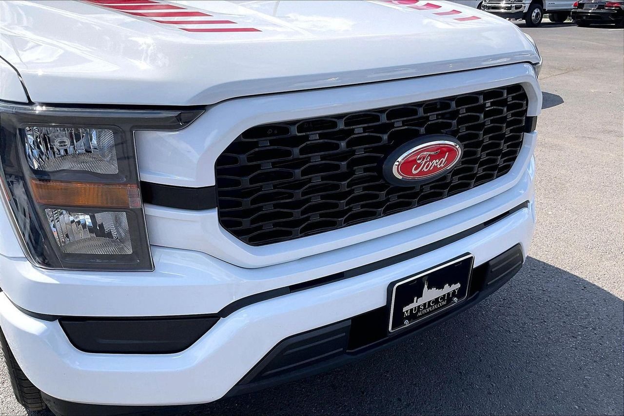 Used 2023 OXFORD WHITE Ford XL image 34