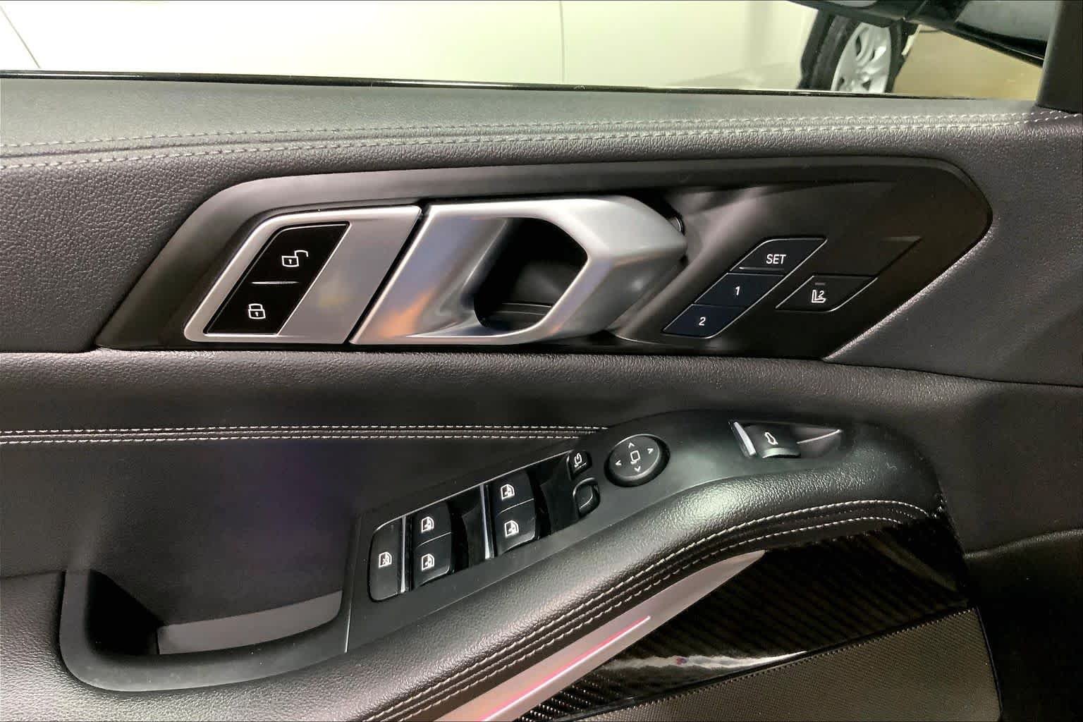Used 2022 Carbon Black Metallic BMW M50i image 34