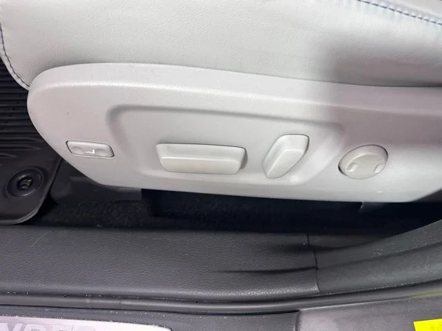 Used 2018 Gray Toyota Limited image 23