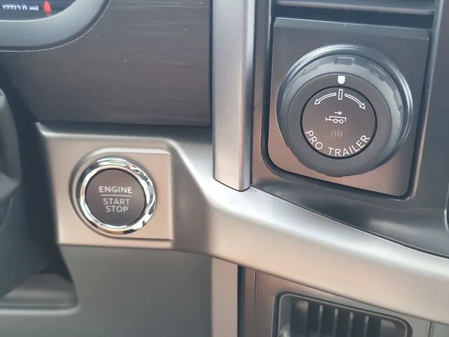 Used 2024 Gray Ford XLT image 29