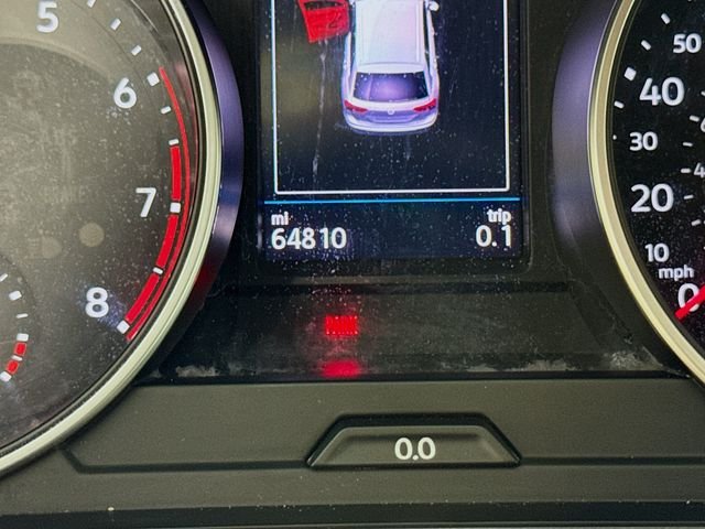 Used 2020 Gray Volkswagen 2.0T SE image 19