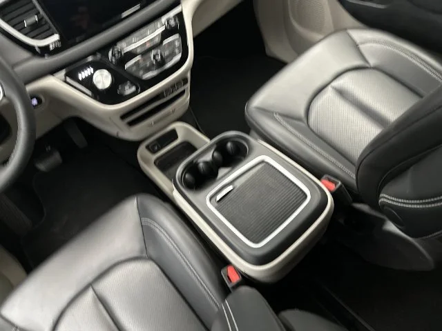 Used 2023 Gray Chrysler Touring L image 24