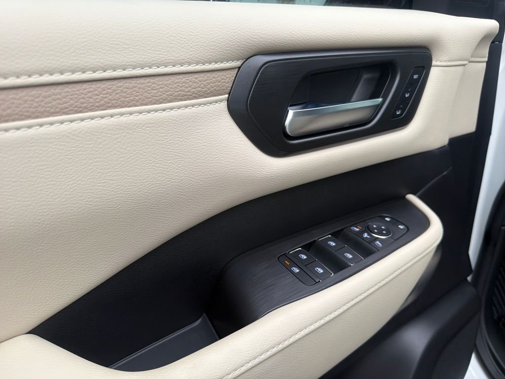 New 2026 Nissan Armada Platinum 4D Sport Utility