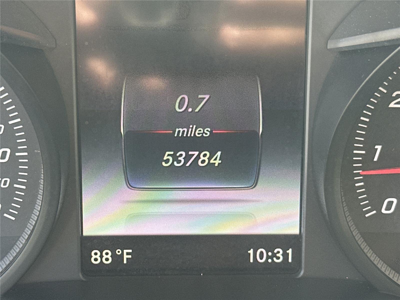 Used 2019 Polar White Mercedes-Benz GLC 300 image 13