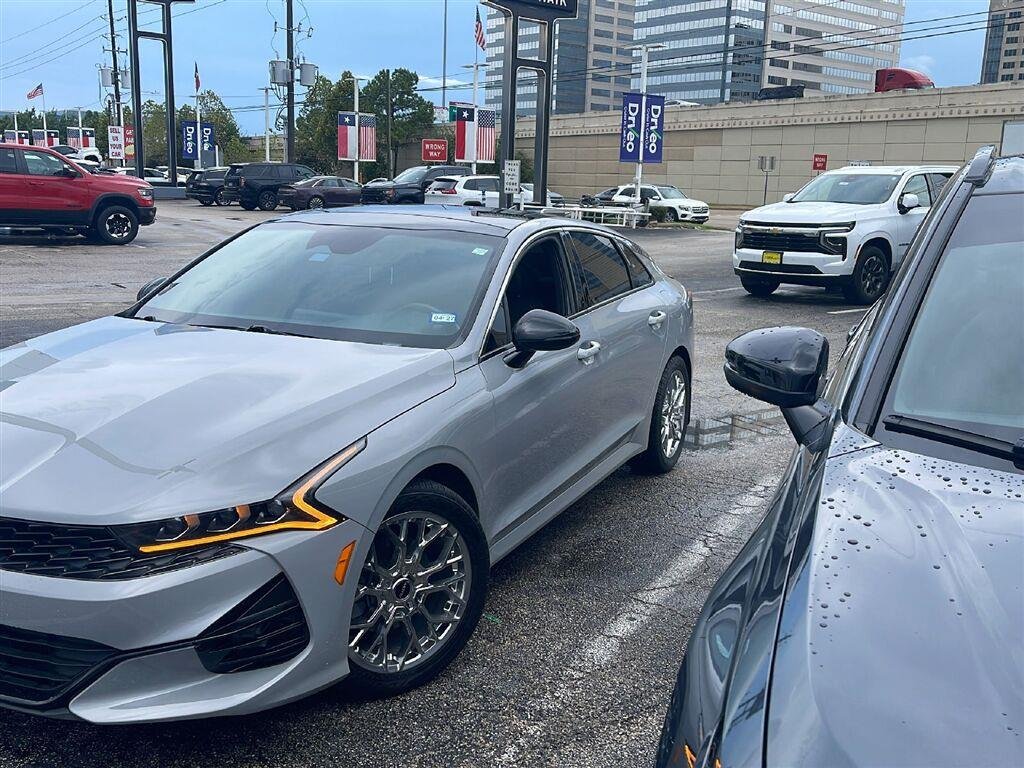 2023 Kia K5