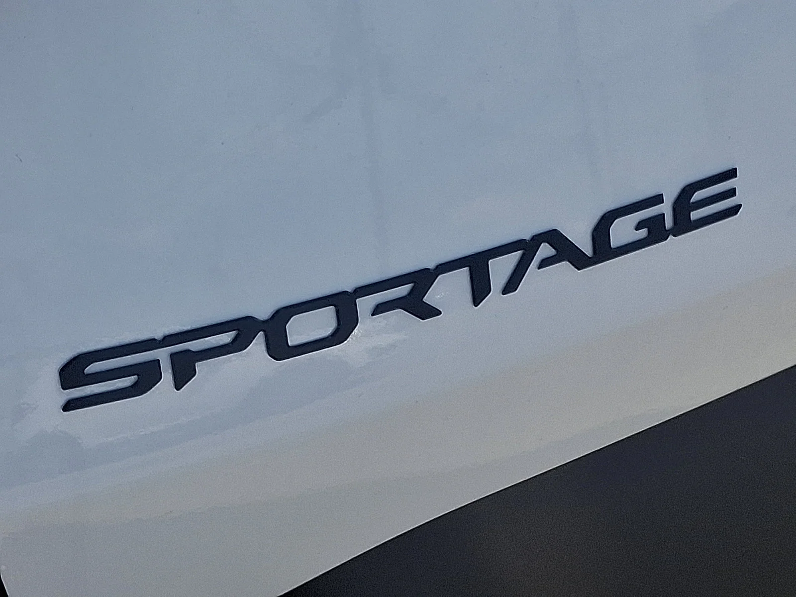 New 2027 White Kia X-Line image 11