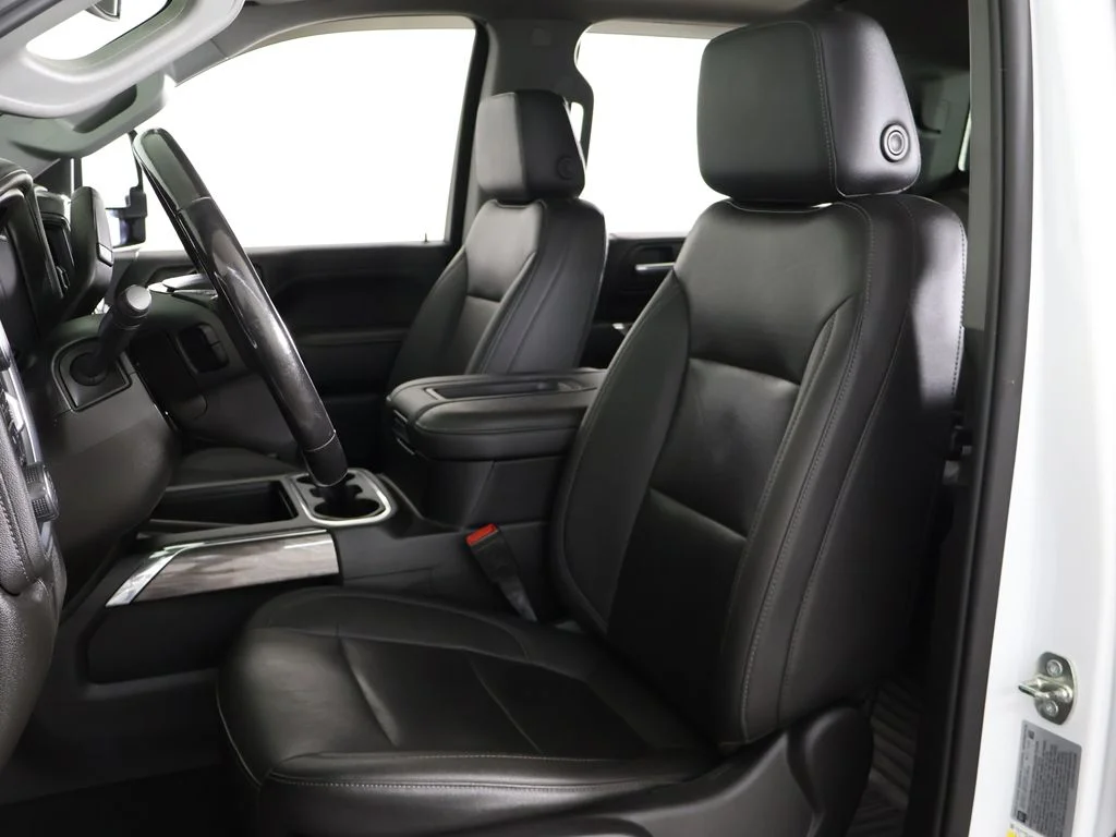 Used 2022 Summit White Chevrolet LTZ image 35