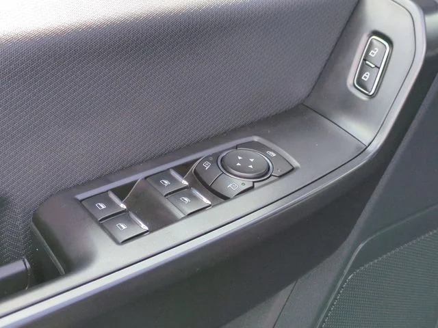Used 2022 Blue Ford Tremor image 13