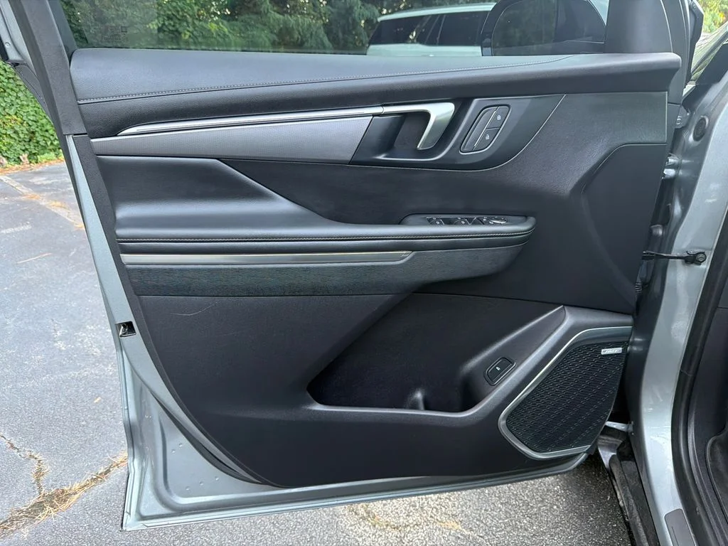 Used 2025 Gray Buick Sport Touring image 10