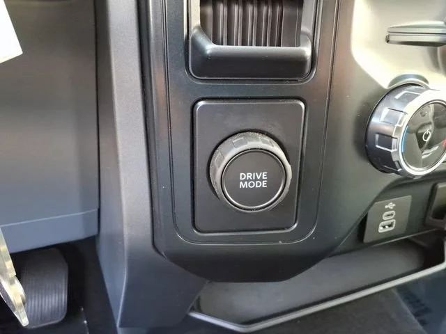 Used 2025 Carbonized Gray Ford XLT image 22