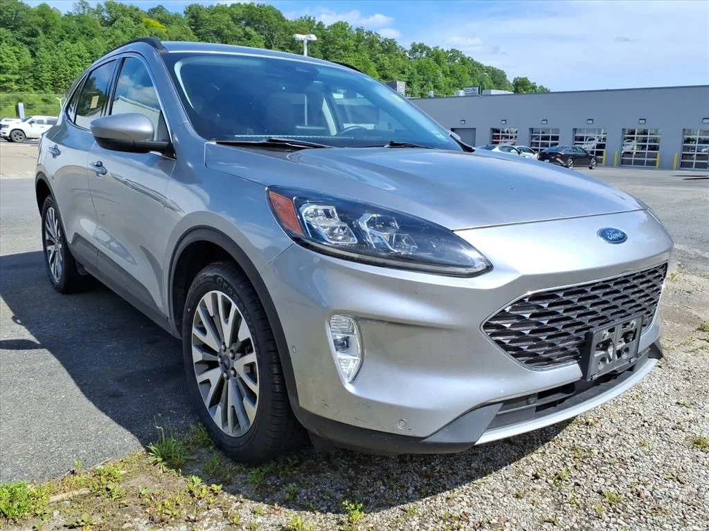 Used 2021 Silver Ford Titanium image 24