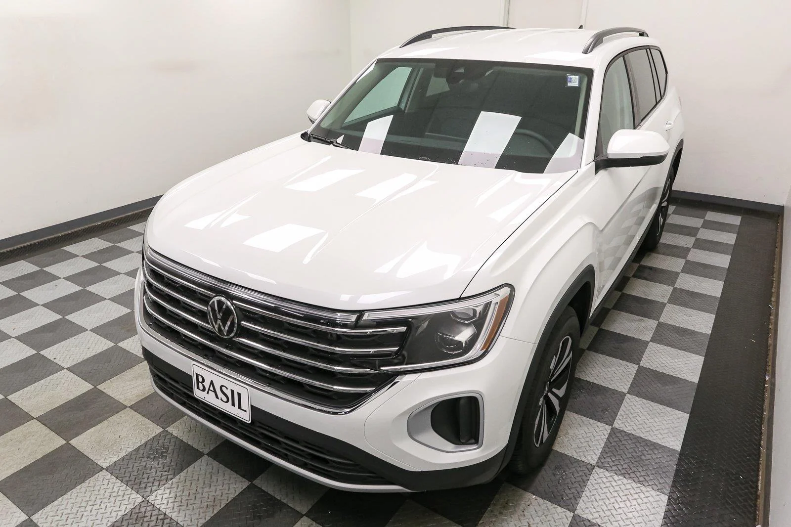 New 2026 Opal White Pearl Volkswagen 2.0T SE image 6