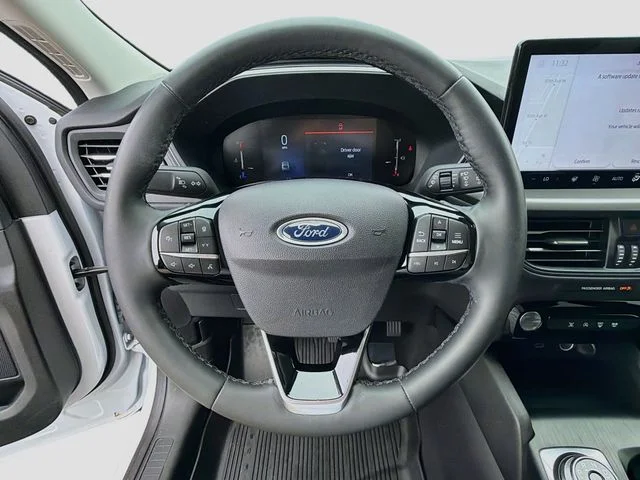 Used 2023 White Ford Active image 11