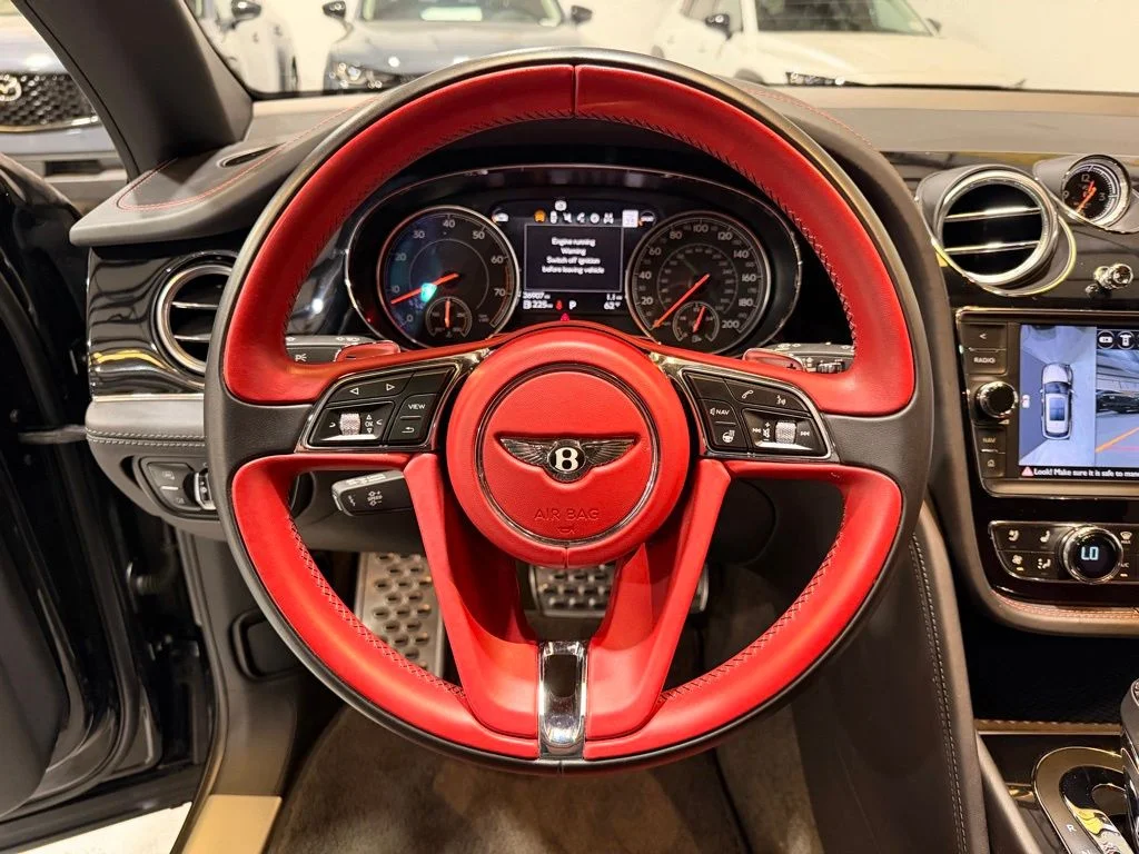 Used 2018  Bentley W12 image 12