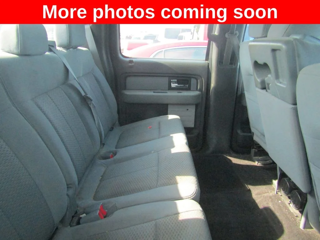 Used 2014  Ford Limited image 12