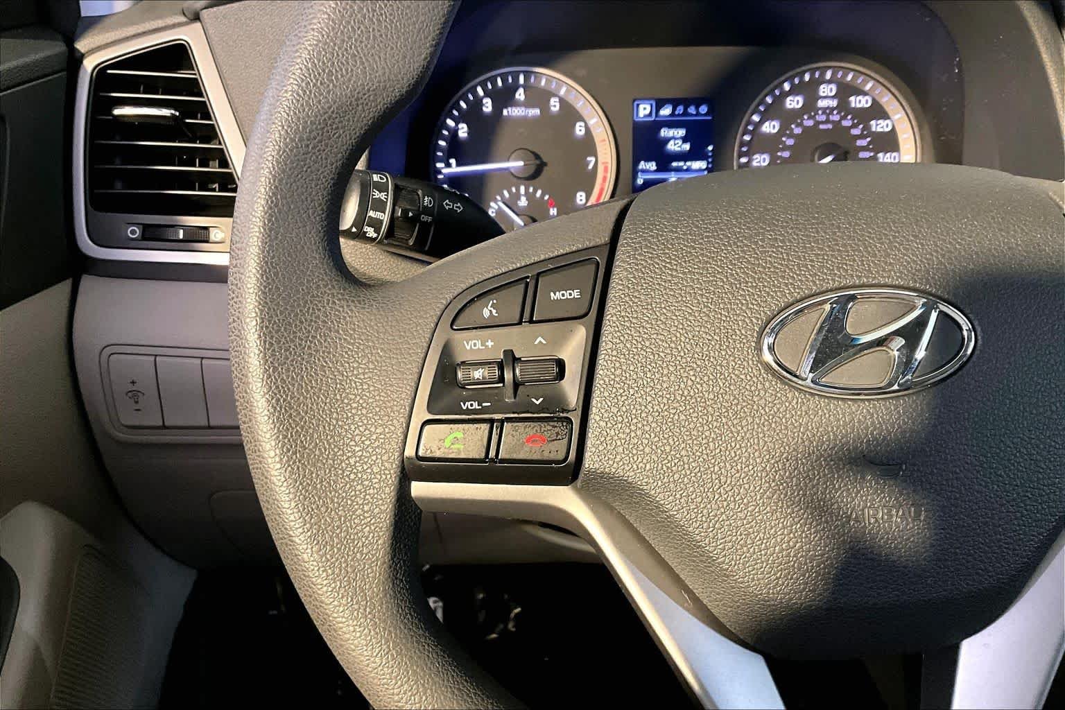 Used 2017 Coliseum Gray Hyundai SE image 23