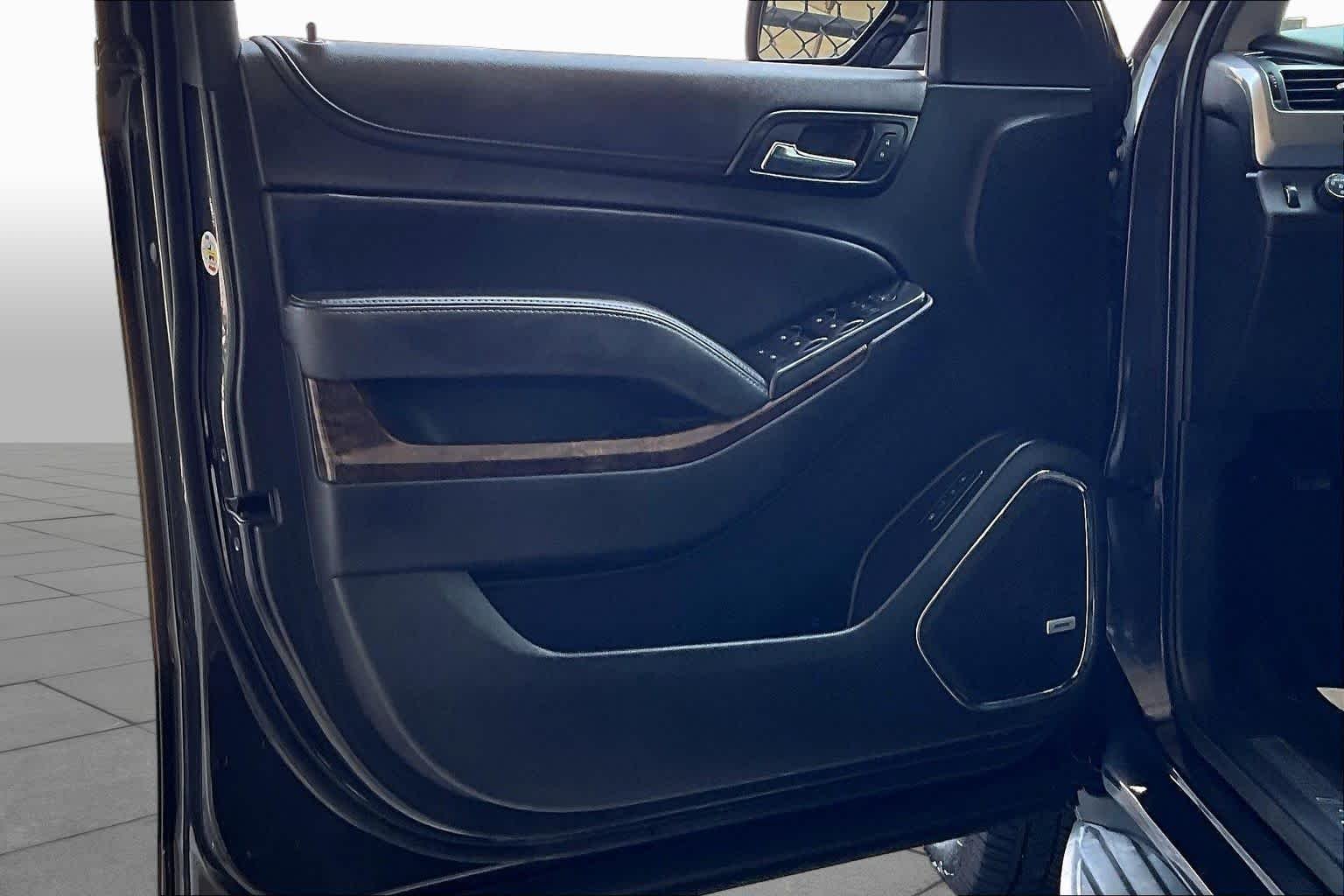 Used 2017 Tungsten Metallic Chevrolet LT image 22