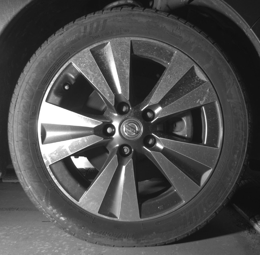 Used 2015 Gray Nissan SV image 23