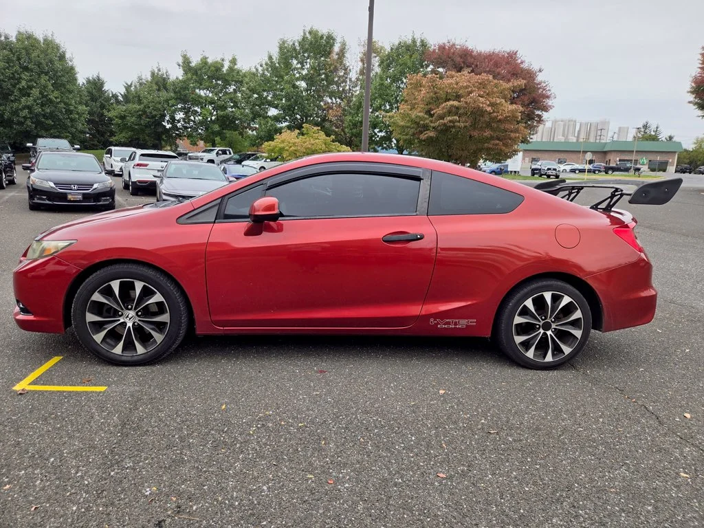 Used 2013 Orange Honda Si image 4
