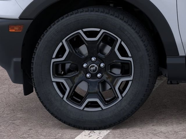 New 2026 Space White Metallic Ford Outer Banks® image 19