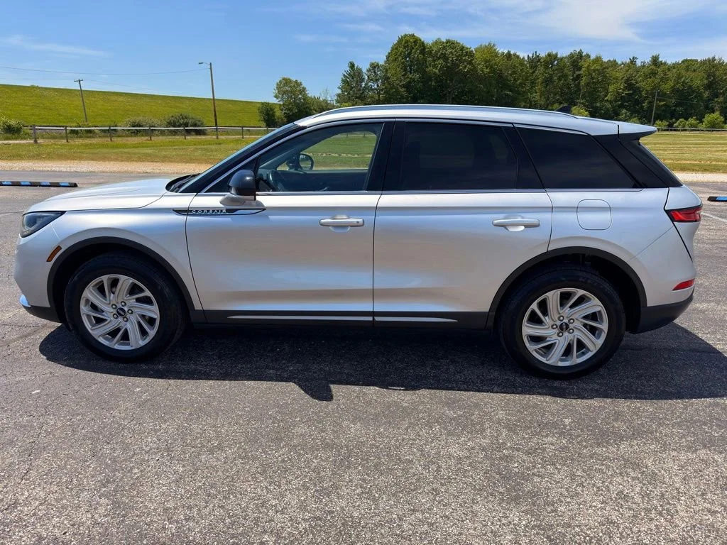 Used 2020  Lincoln Standard image 18
