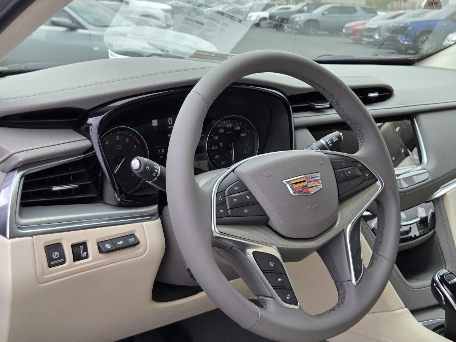 New 2026 Crystal White Tricoat Cadillac Premium Luxury image 11