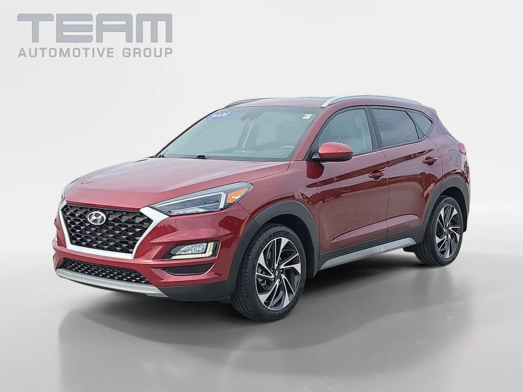 Used 2020 Red Hyundai Sport image 3
