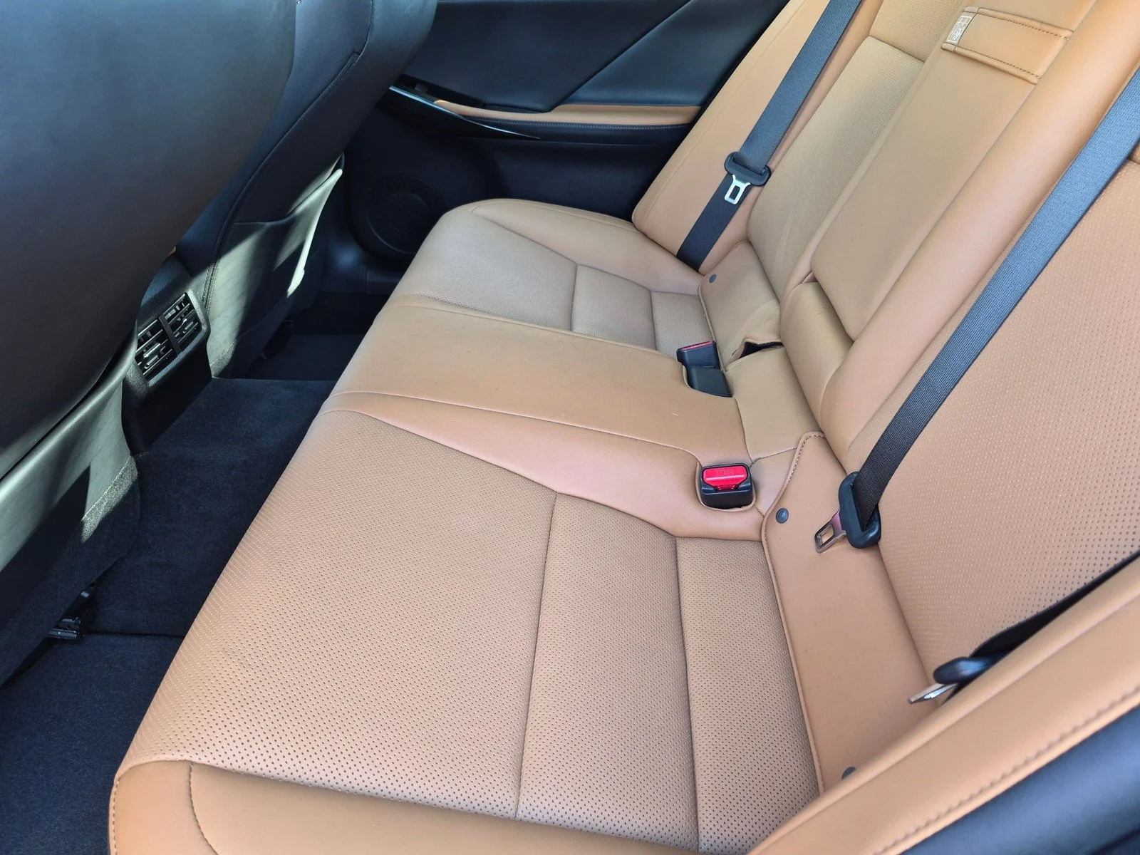 Used 2025 Cloudburst Gray Lexus IS 350 F SPORT Design image 17