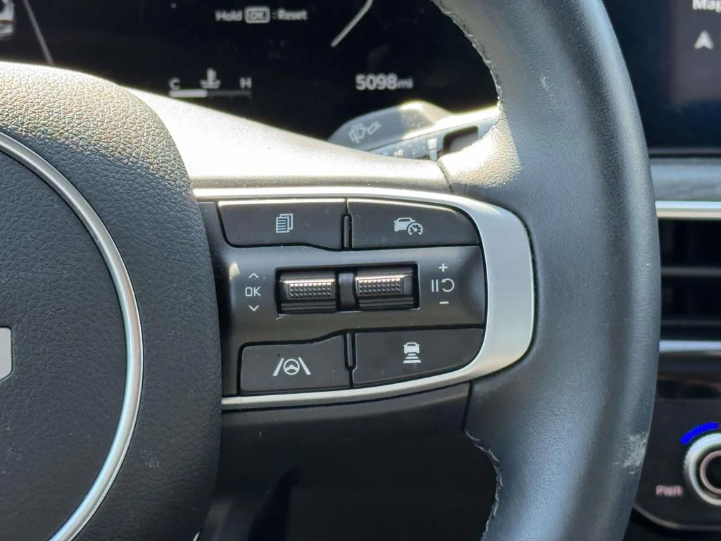 Used 2026 Gray Kia EX image 21