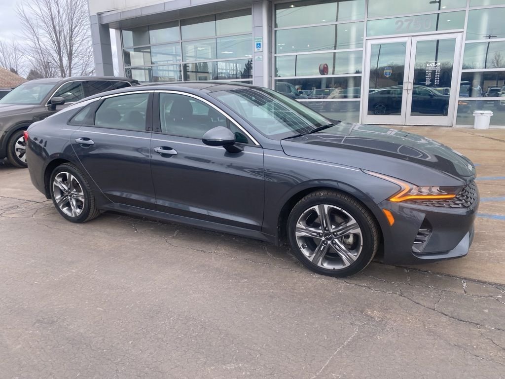 Used 2023 Gravity Gray Kia EX image 2