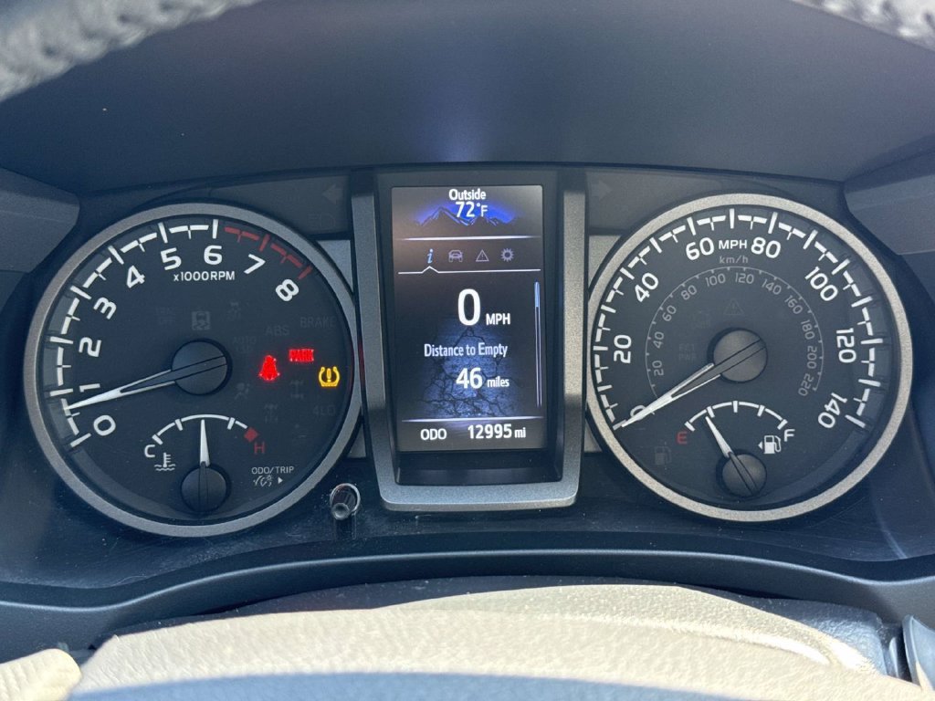 Used 2022  Toyota SR image 8