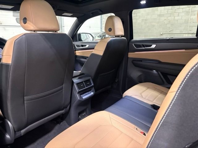 New 2026 Black Volkswagen 2.0T SEL R-Line Black image 11