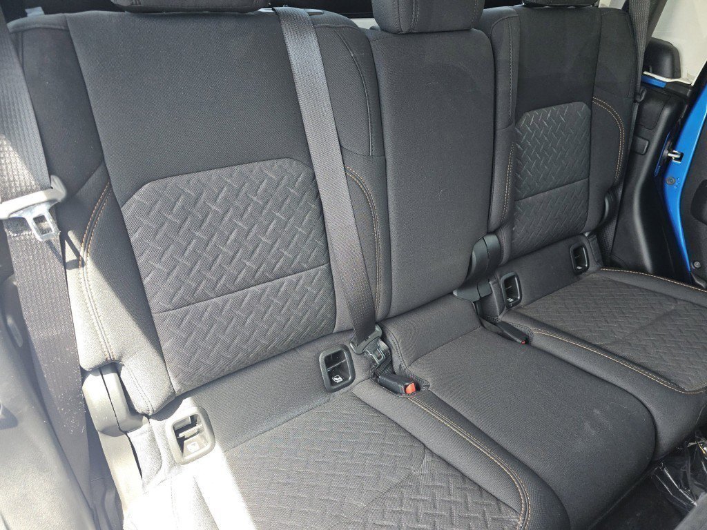 Used 2025 Hydro Blue Pearlcoat Jeep Mojave image 28