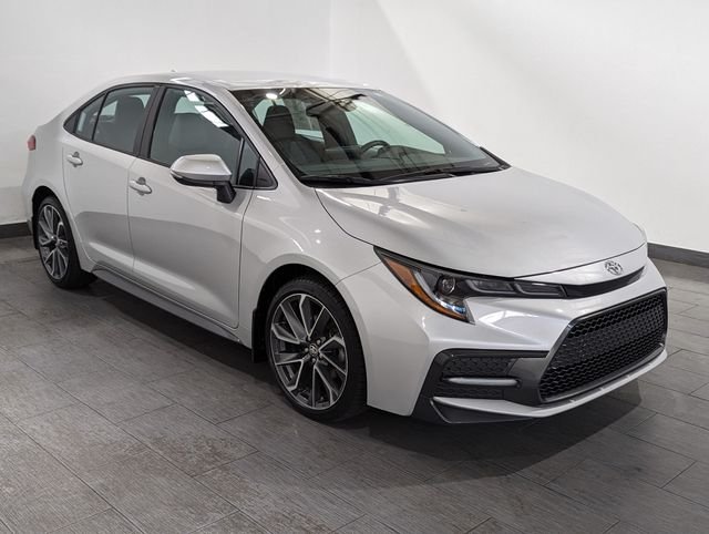 Used 2022 Silver Toyota SE image 31