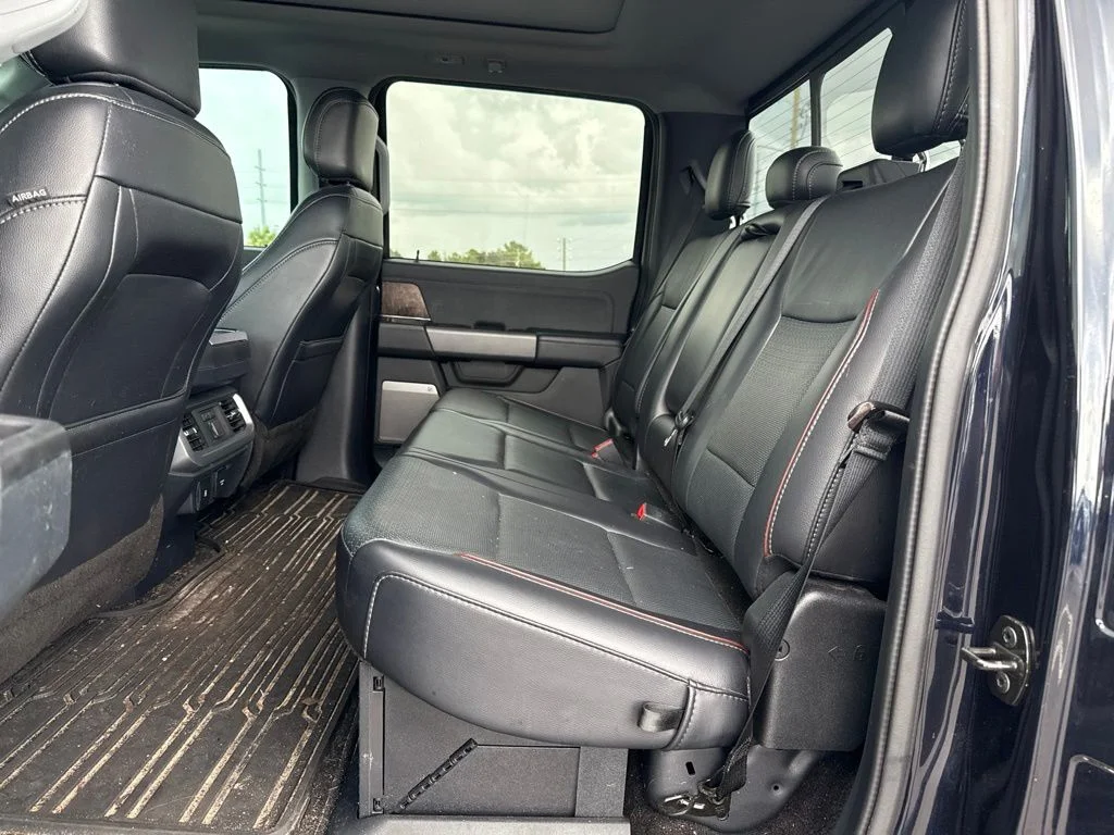Used 2021 Antimatter Blue Metallic Ford Lariat image 9