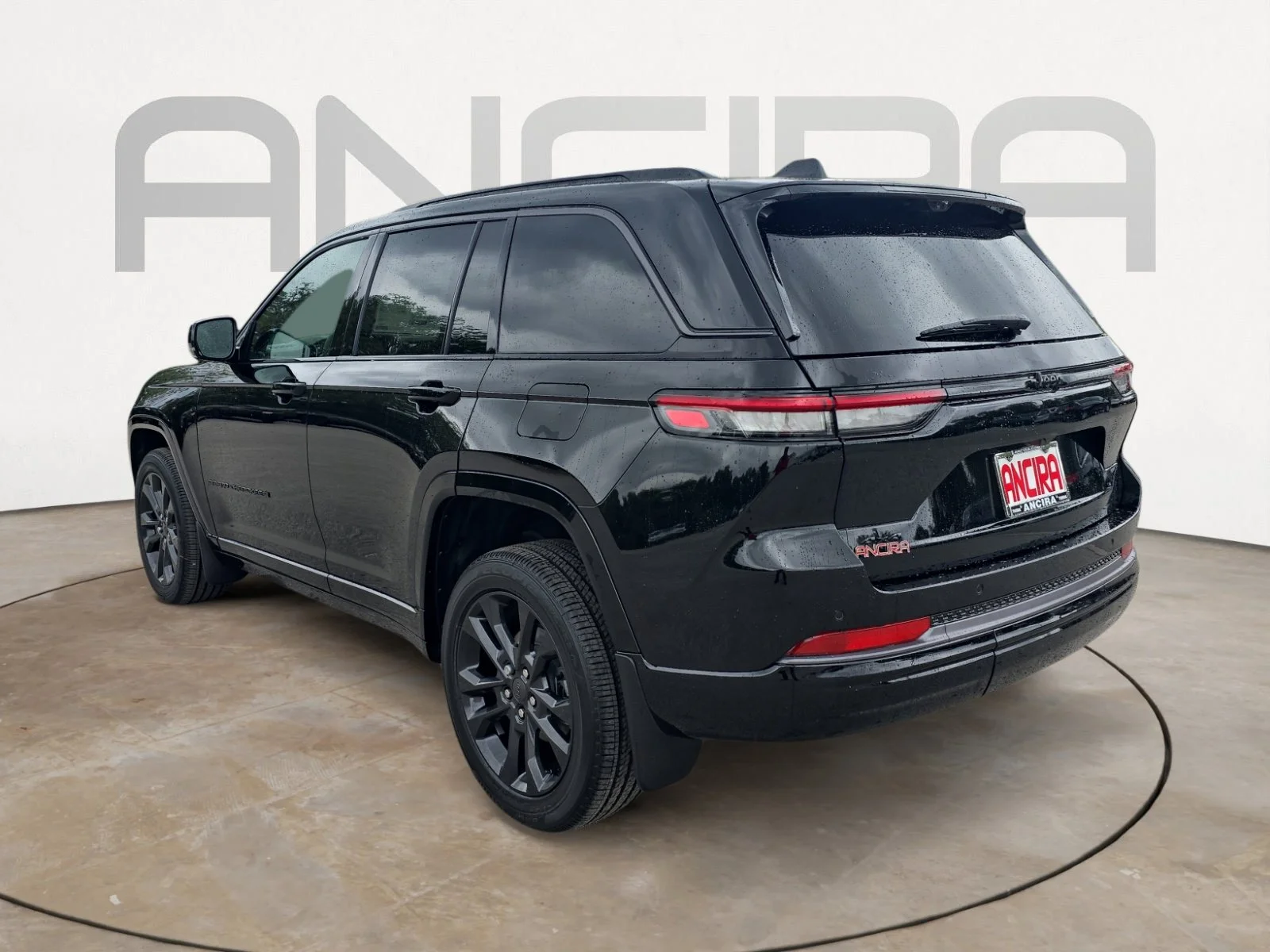 New 2026 Diamond Black Crystal Pearlcoat Jeep Limited Reserve image 7