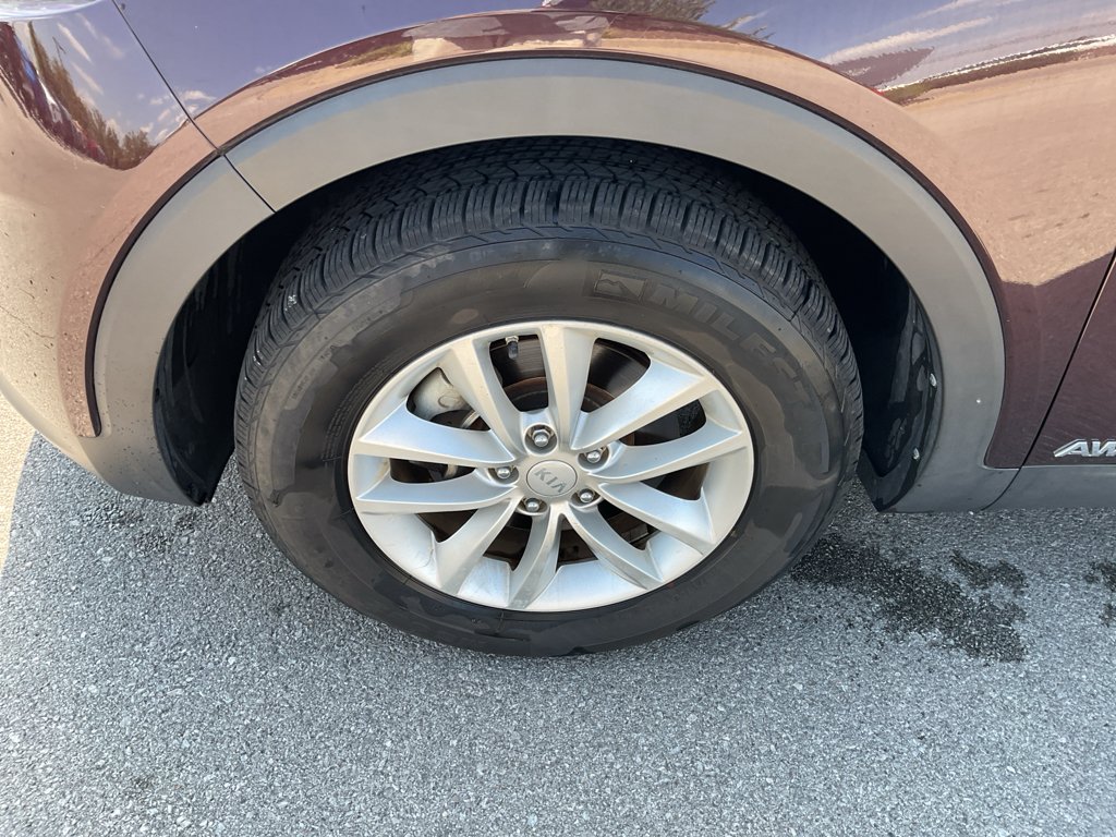 Used 2016 Dark Cherry Kia LX image 5