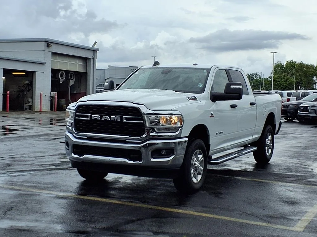Used 2024 White Ram Big Horn image 2