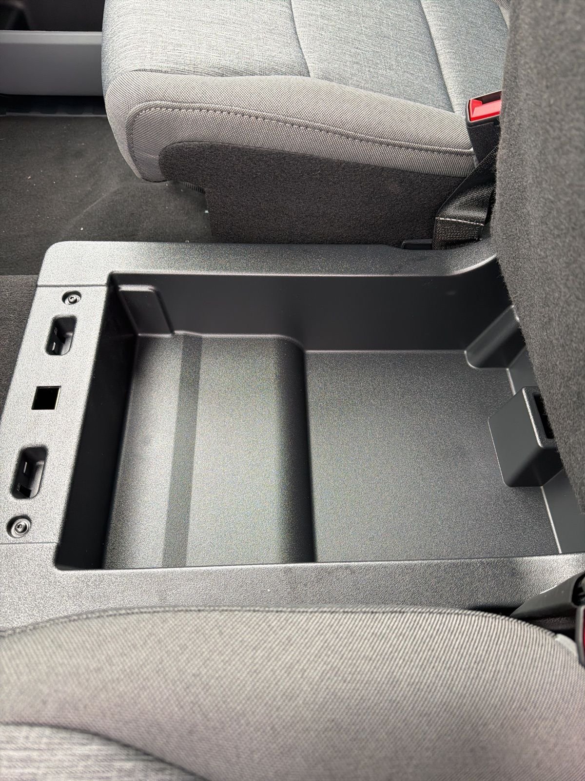 New 2026 Oxford White Ford F-250® XL image 19