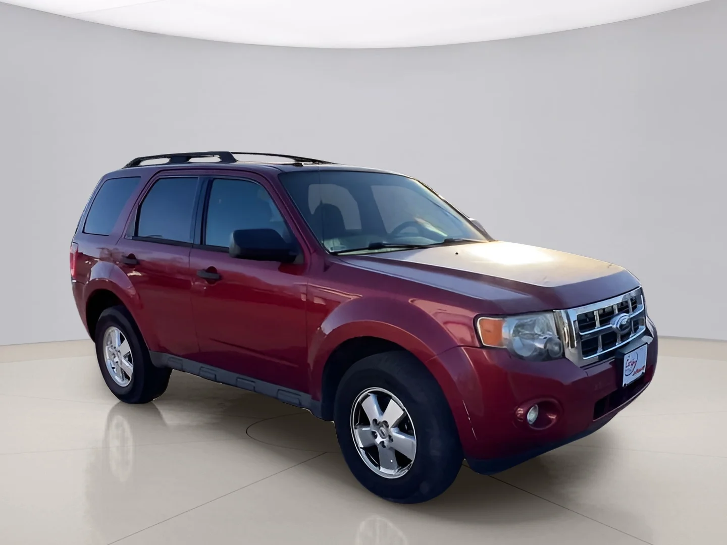 Used 2012 Red Ford XLT image 2