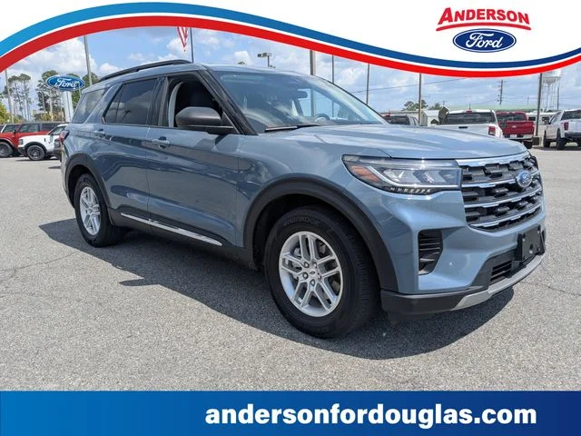 2025 Ford Explorer