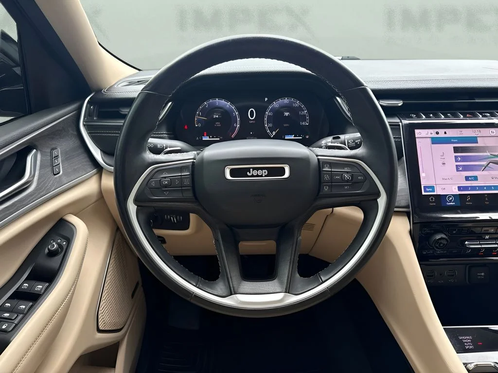 Used 2021 White Jeep Limited image 9