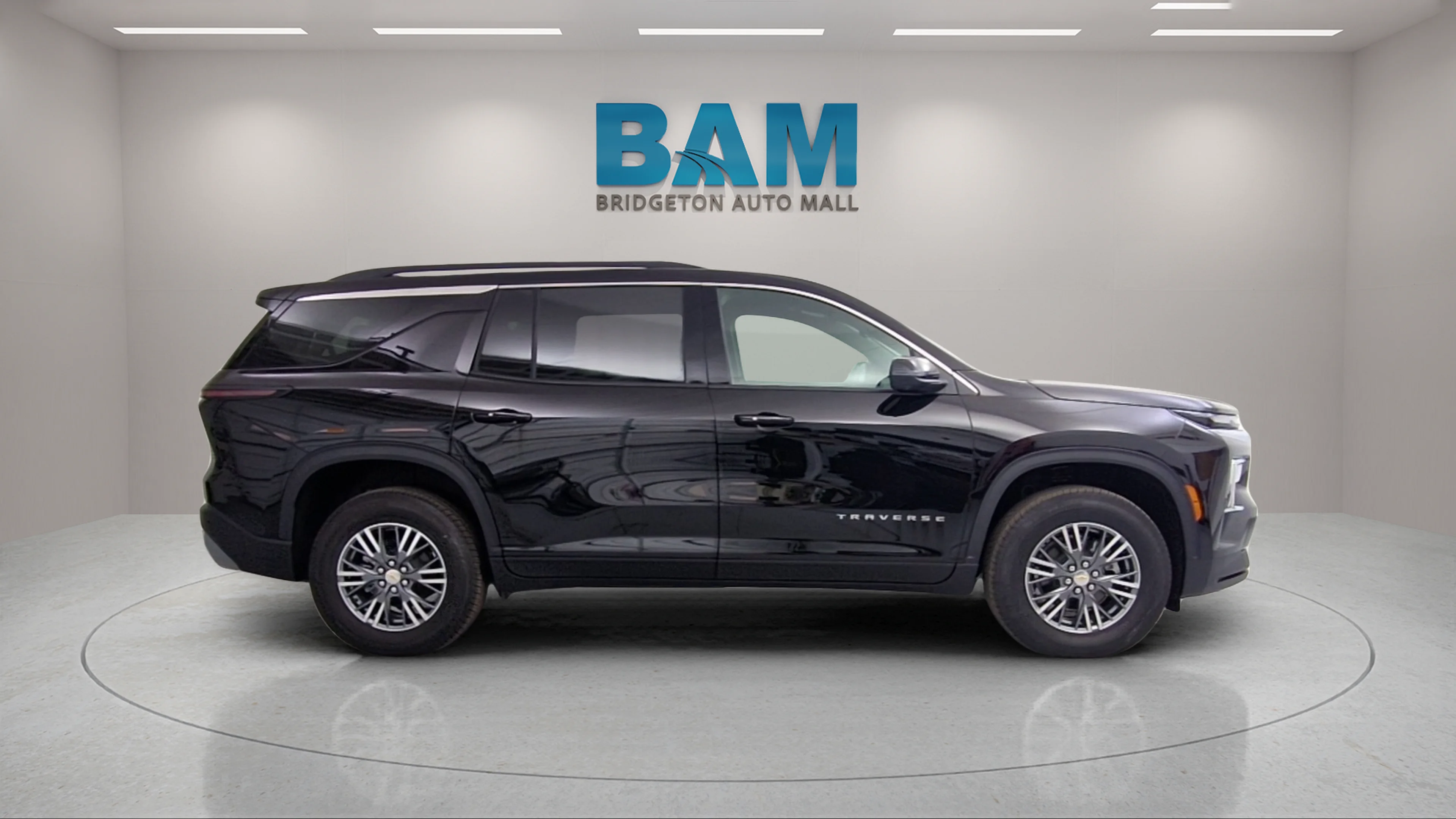 New 2026 Mosaic Black Metallic Chevrolet LT image 2