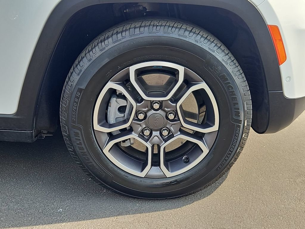 Certified Used 2022 White Jeep Trailhawk 4xe image 30