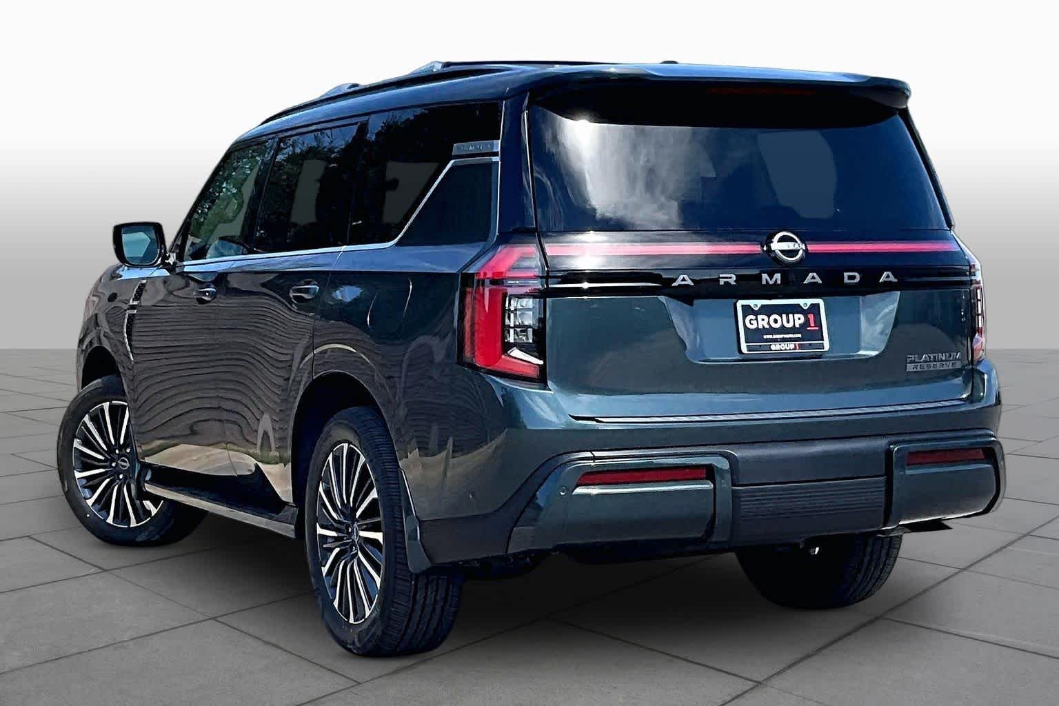 New 2026 Alpine Metallic / Super Black Two-tone Nissan Platinum Reserve image 7
